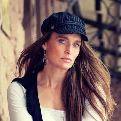 Kerri Powers